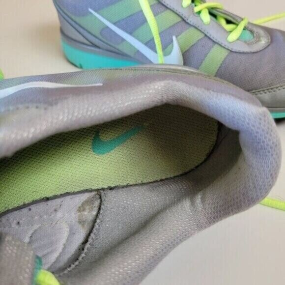 Nike Air Running Shoes 8 1/2 Women's Training Total Core neon athletic TR488111 - Picture 7 of 15